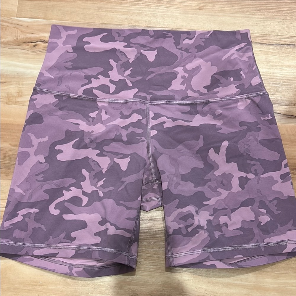 Lululemon high rise align short